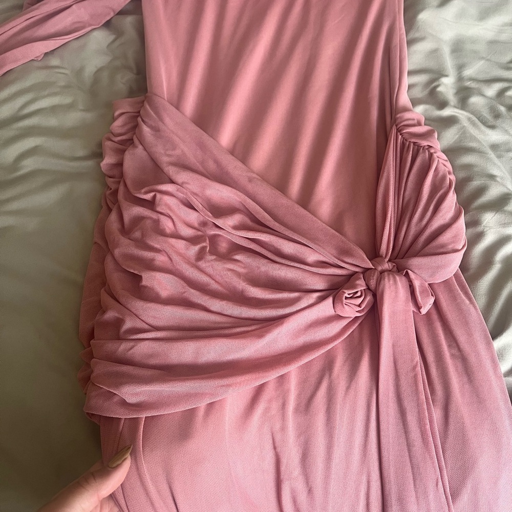 PrettyLittleThing Blush Pink Mesh Dress - Picture 3 of 4
